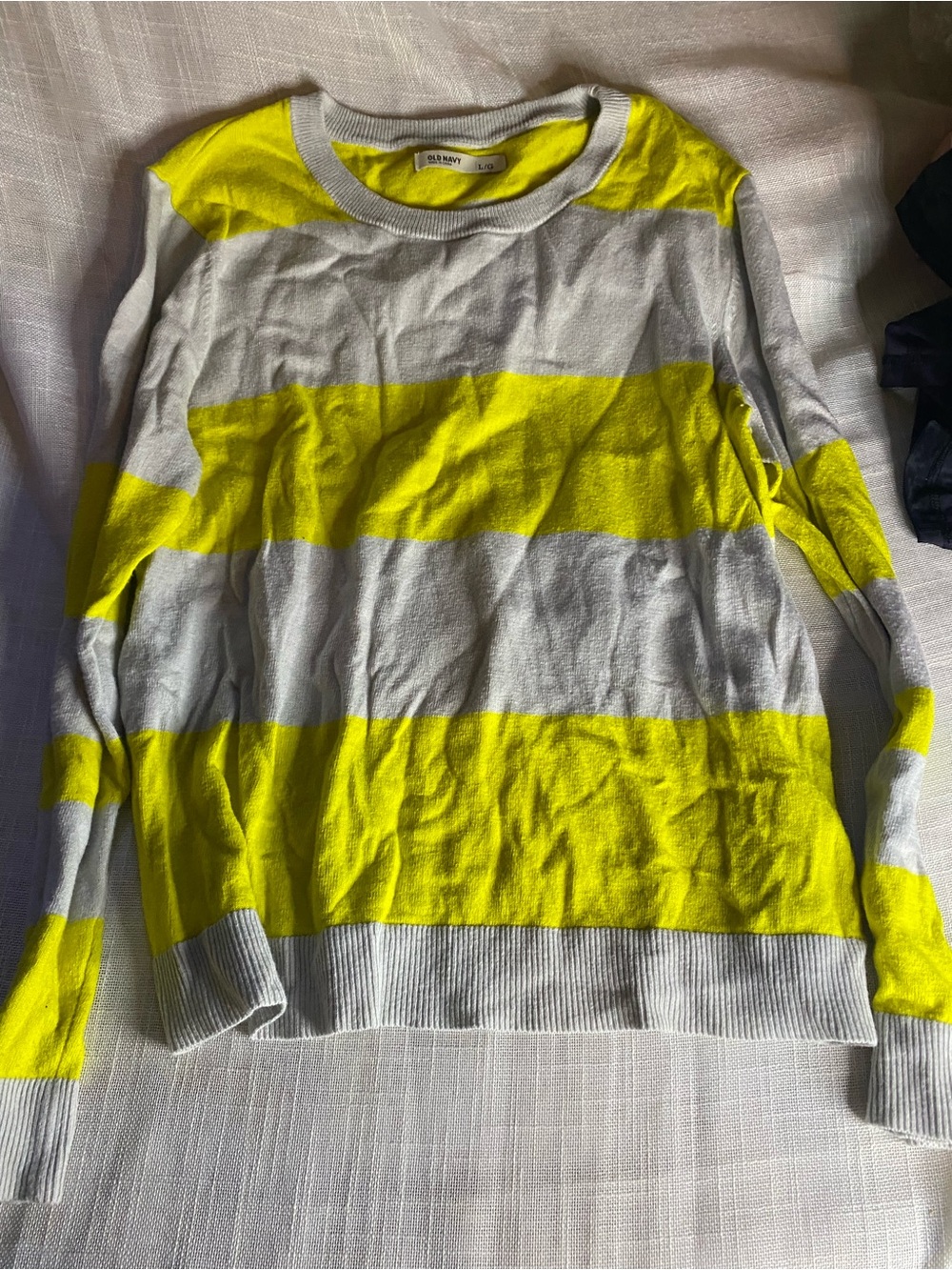 Old Navy Striped Crewneck Sweater in Yellow and Light Gray Vintage